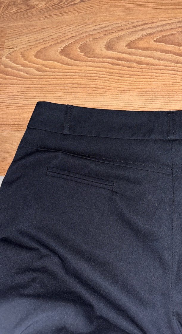 Düğmeli Siyah Kadın Kumaş Pantolon - Görsel 2