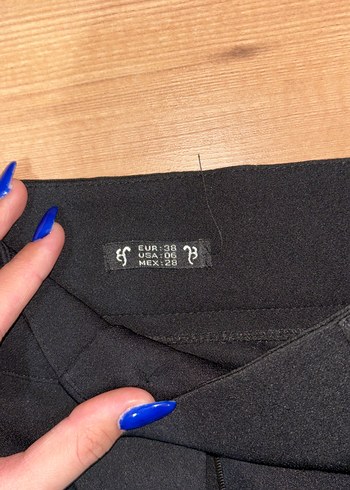 Düğmeli yüksek bel Kadın Kumaş Pantolon - Görsel 4