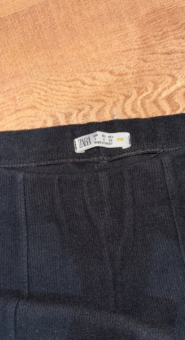 Kışlık kumaşlı siyah kadın eşofman - Görsel 3