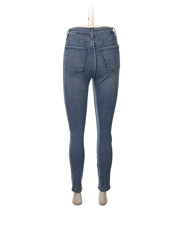 26 Beden Guess Jean / Kot %70 İndirimli.