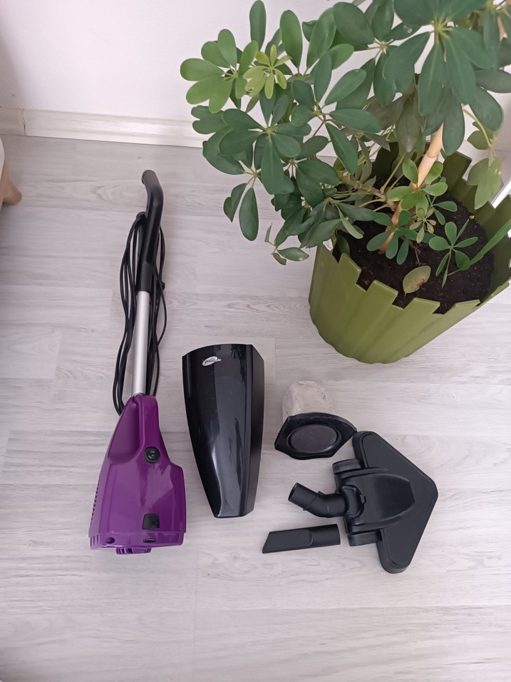 Mor Renkli Elektrikli Süpürge - Görsel 2