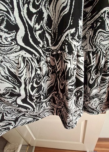 Balon kollu girdap desenli mini elbise - Görsel 6