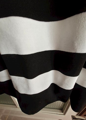 Siyah Beyaz Çizgili Midi  merserize standart bedenli Elbise - Görsel 6