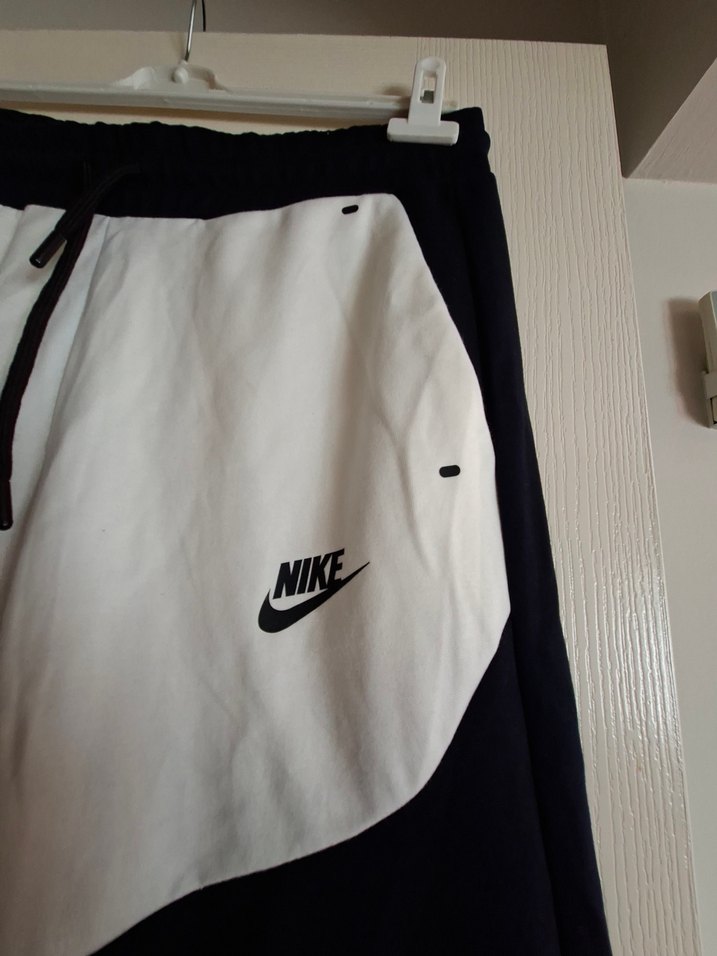 Nike Siyah Beyaz Eşofman Altı - Görsel 3