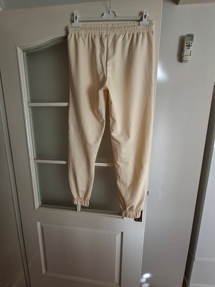 Krem Kadın Rahat Kesim Eşofman Altı - Görsel 2