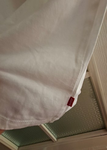 Levi's Beyaz Baskılı Erkek Tişört unisek - Görsel 7