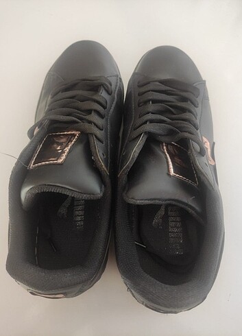 37 Beden siyah Renk Puma sneakers 