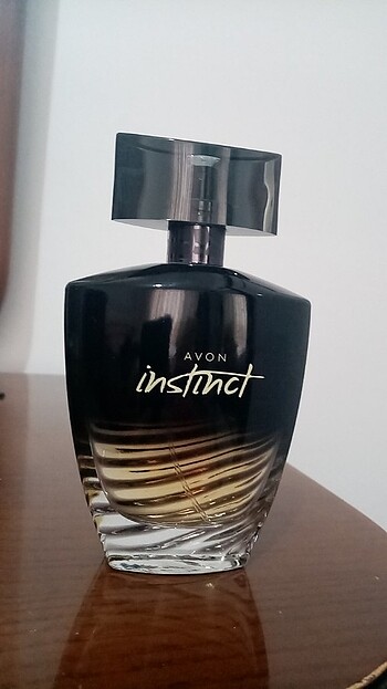 AVON instinct erkek parfümü 