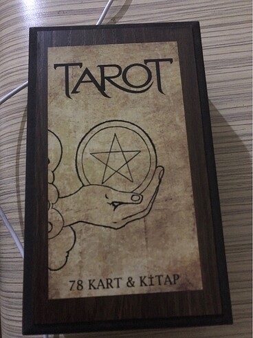 Klasik tarot destesi