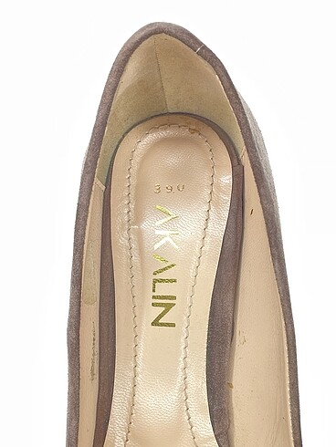 38 Beden çeşitli Renk Vintage Love Stiletto %70 İndirimli.