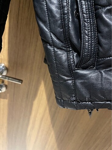 s Beden siyah Renk Deri çeket