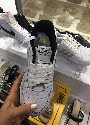 Nike Ayakkabı 