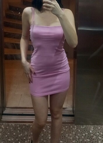 Zara Zara askılı pembe elbise