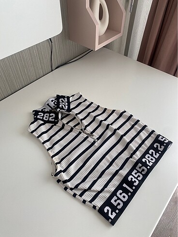 Diğer Beli Lastikli Crop Top
