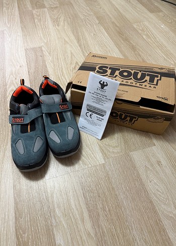 İş ayakkabısı 44 numara sıfır etiketli kutulu tek fiyat - Görsel 2