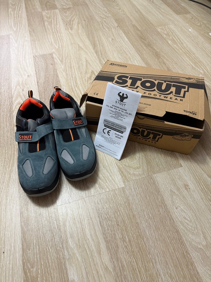 İş ayakkabısı 44 numara sıfır etiketli kutulu tek fiyat - Görsel 2