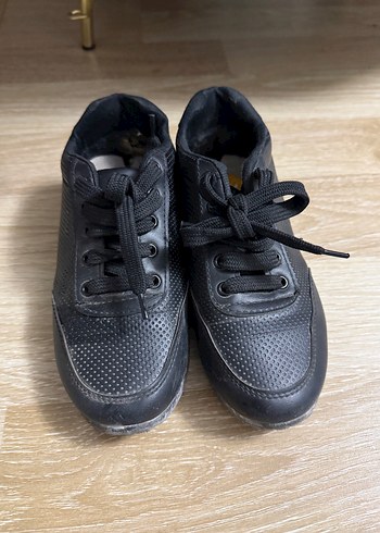 Siyah Bağcıklı Kadın Spor Ayakkabı 36 numara - Görsel 5