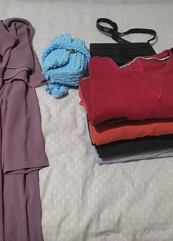 sweatshirt şal elbise çanta 