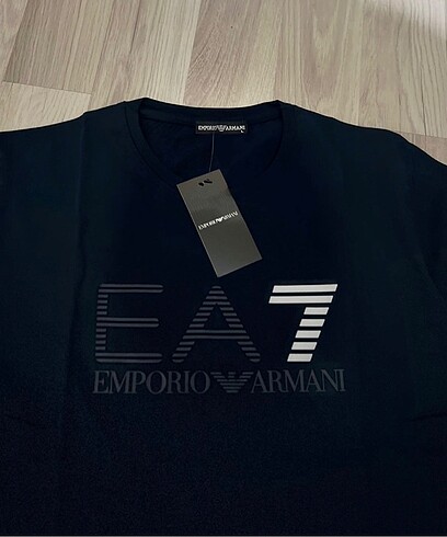 EA7 L beden Son 3 Adet !