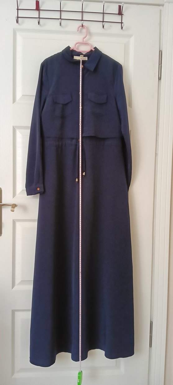 Düğmeli Lacivert Uzun Kadın Elbise - Görsel 3