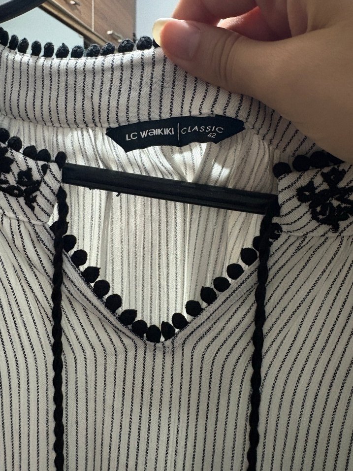 Gri Bohem Uzun Kollu V Yaka Bluz - Görsel 2