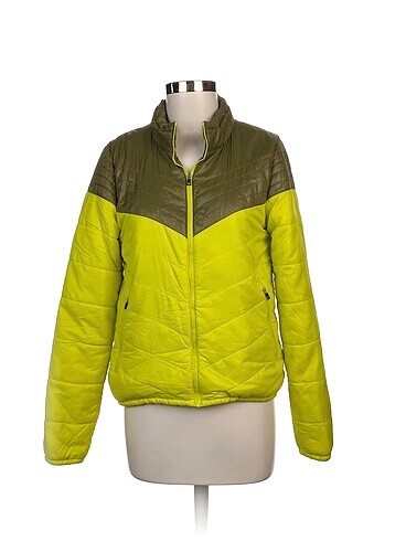 Nike Mont %70 İndirimli.