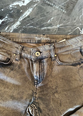 Network Kadın Kahverengi Yılan Desenli Denim Pantolon
