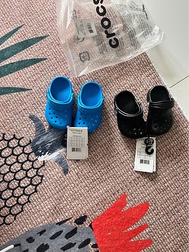 Mavi bebek crocs