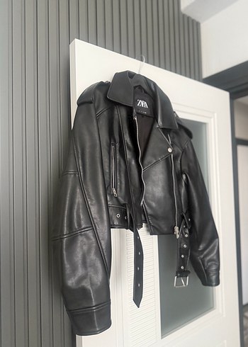 Zara Kadın Siyah Biker Deri Ceket
