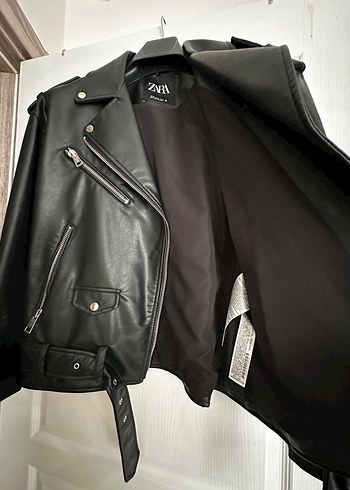 Zara Zara Siyah Deri Biker Ceket