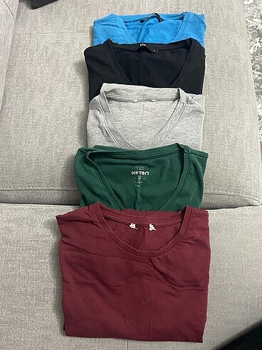 5 tane basic tshirt