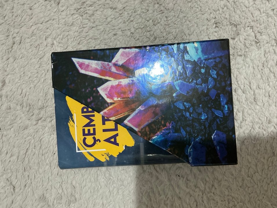 Çemberin Altında serisi- Gamze Aydeniz - Görsel 4