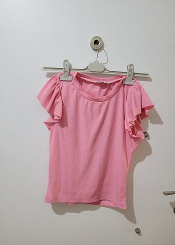 Pembe Fırfırlı Tişört