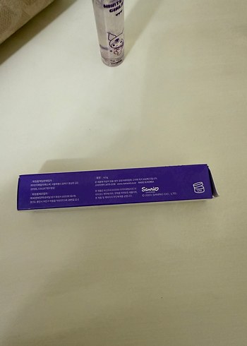 Rom&nd glasting water gloss kuromi - Görsel 3