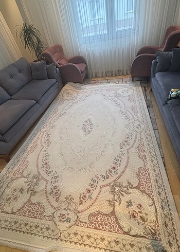 Beyaz Desenli Klasik Halı - Görsel 2