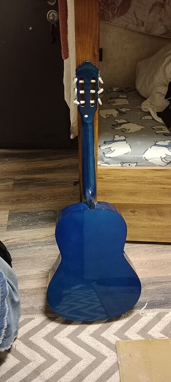 Beden TOLEDO LC-3900 4/4 KLASİK GİTAR