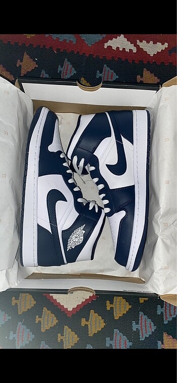 Orjinal Nike air jordan 1 mid obsidian