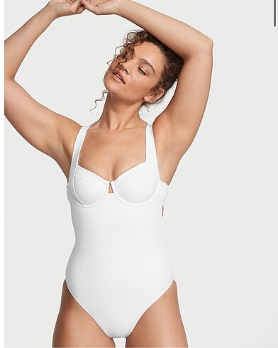 Victoria?s Secret Mayo