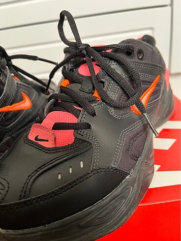38,5 Beden siyah Renk Nike tekno m2k