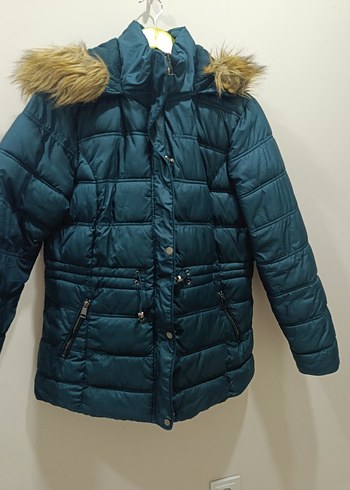 LC Waikiki Kürklü Kapüşonlu Kadın Koyu Mavi Kışlık Mont