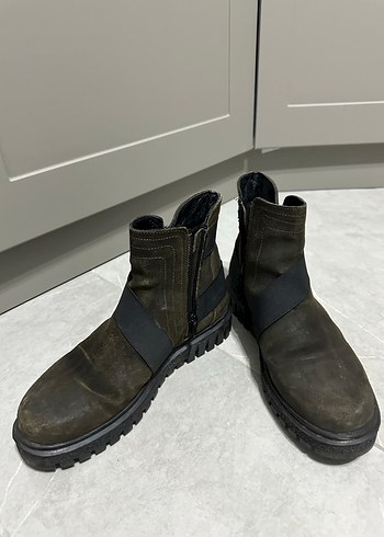 Haki rengi Süet Kadın Kemerli Dolgu Topuk Bot - Görsel 5