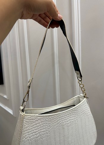 Beyaz Deri Yılan Desenli Kadın Çanta yanında cüzdan hediyeli - Görsel 5