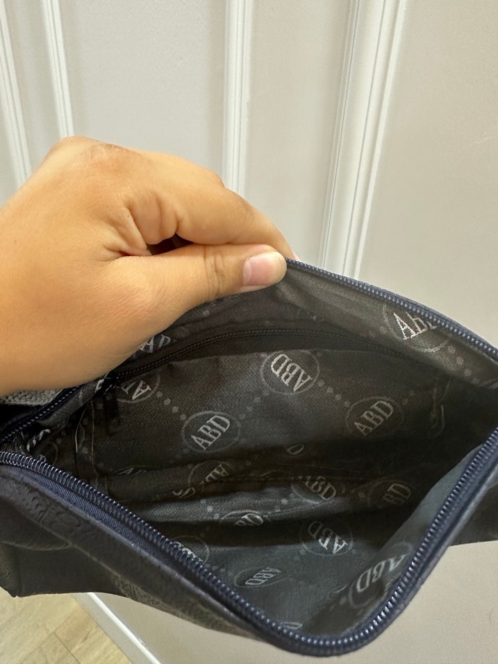 Klasik lacivert Deri Kadın Çanta - Görsel 3