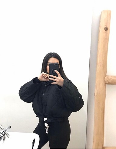 s Beden Strasivarius yağmurluk ceket