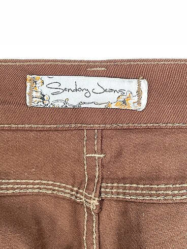 29 Beden kahverengi Renk PreLoved Jean / Kot %70 İndirimli.