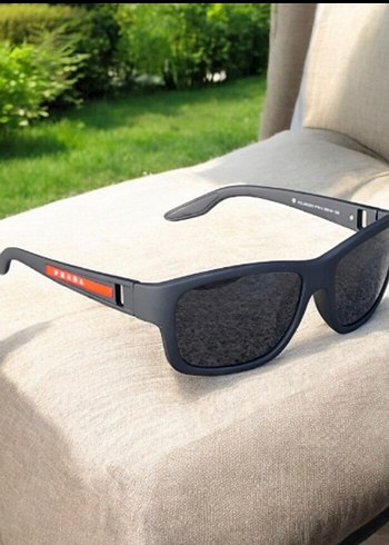 PradaErkek Polarize Güneş Gözlüğü - Görsel 3