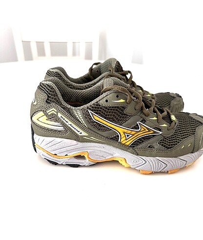 37,5 Beden Mizuno Wave Ascend Kadın Koşu Ayakkabısı 37,5