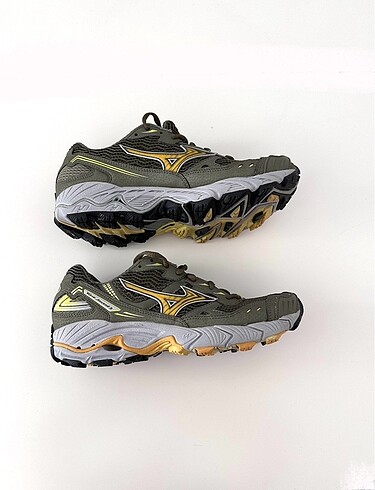 Mizuno Wave Ascend Kadın Koşu Ayakkabısı 37,5