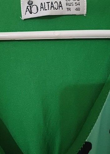 48 Beden 48 beden likrali buzi dökumlu kumaş elbise 