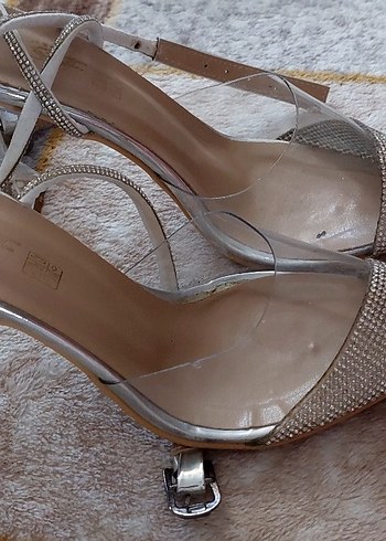 Diğer Bej Yılan Desenli Stiletto Topuklu Kadın Ayakkabı
